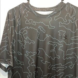 Under Armour Men's Gray Camo Tee